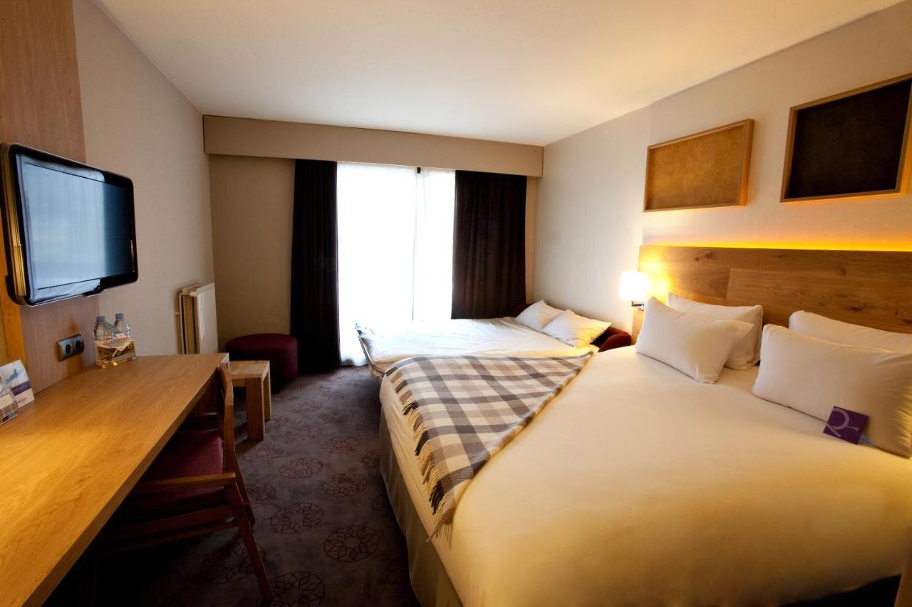 Mercure Saint-Lary Exterior photo